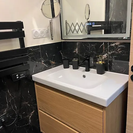 Cozy Studio, Close To Cannes, Parking شقة فالوريس