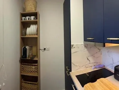 Cozy Studio, Close To Cannes, Parking شقة *