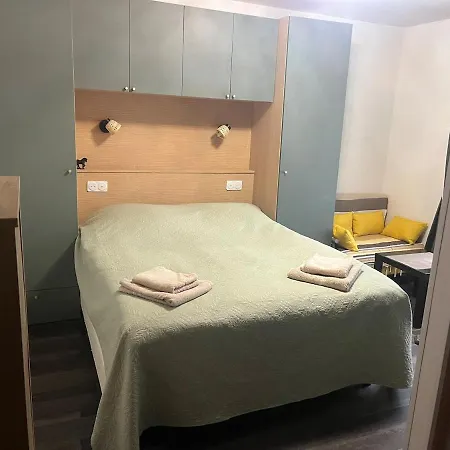 Cozy Studio, Close To Cannes, Parking فالوريس