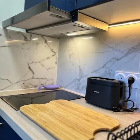 شقة Cozy Studio, Close To Cannes, Parking *