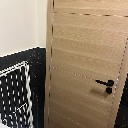 Cozy Studio, Close To Cannes, Parking شقة